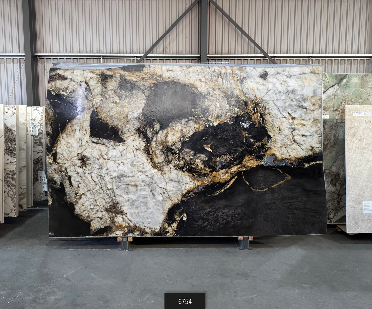 Belatrix - Leather Finish - 61 - NCKBLK