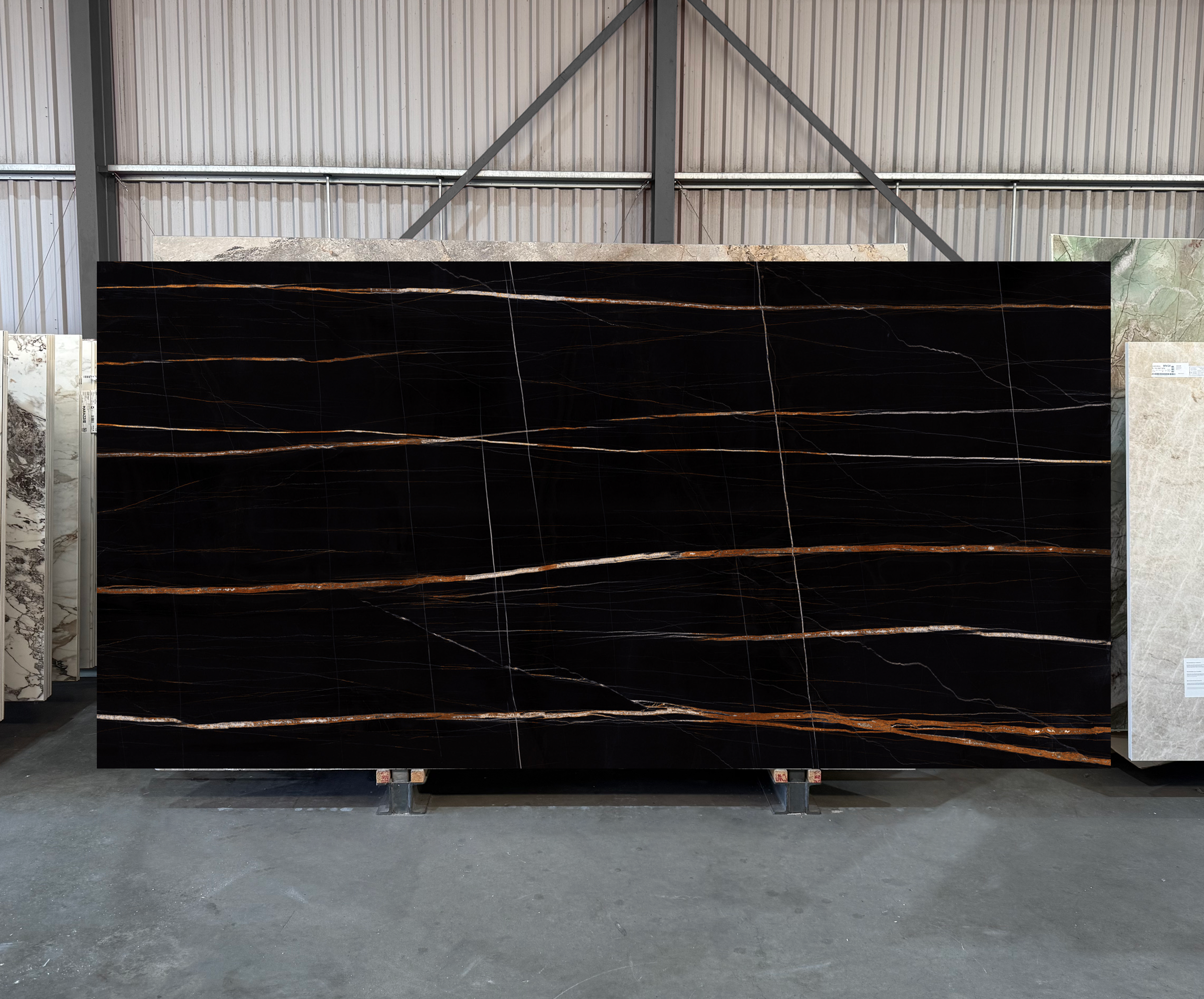 Marazzi Sahara Noir - NCKBLK