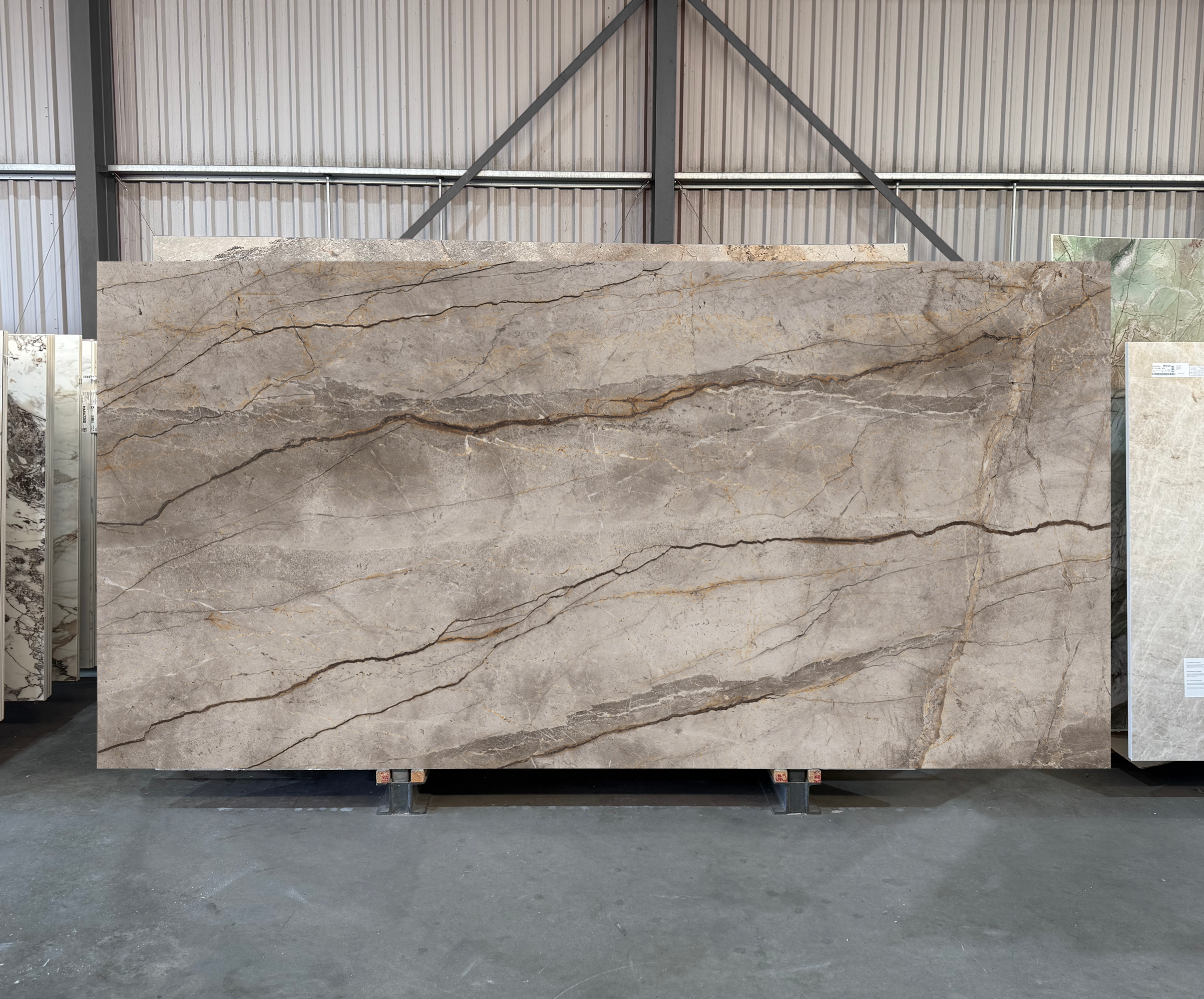 Stone Look Silver Root Grey - Sample
