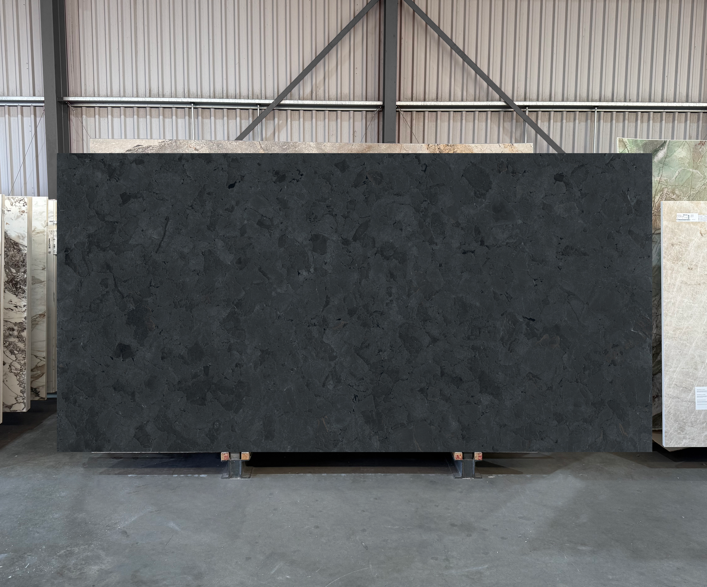 Stone Look Infinity Anthracite - Sample