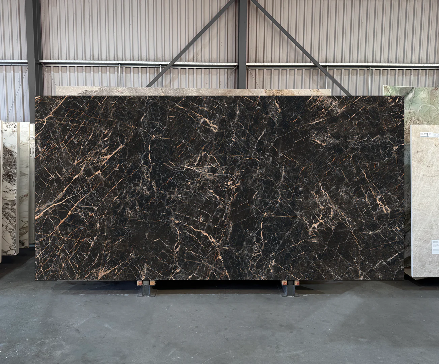 Marazzi Saint Laurent - Marble Look - NCKBLK