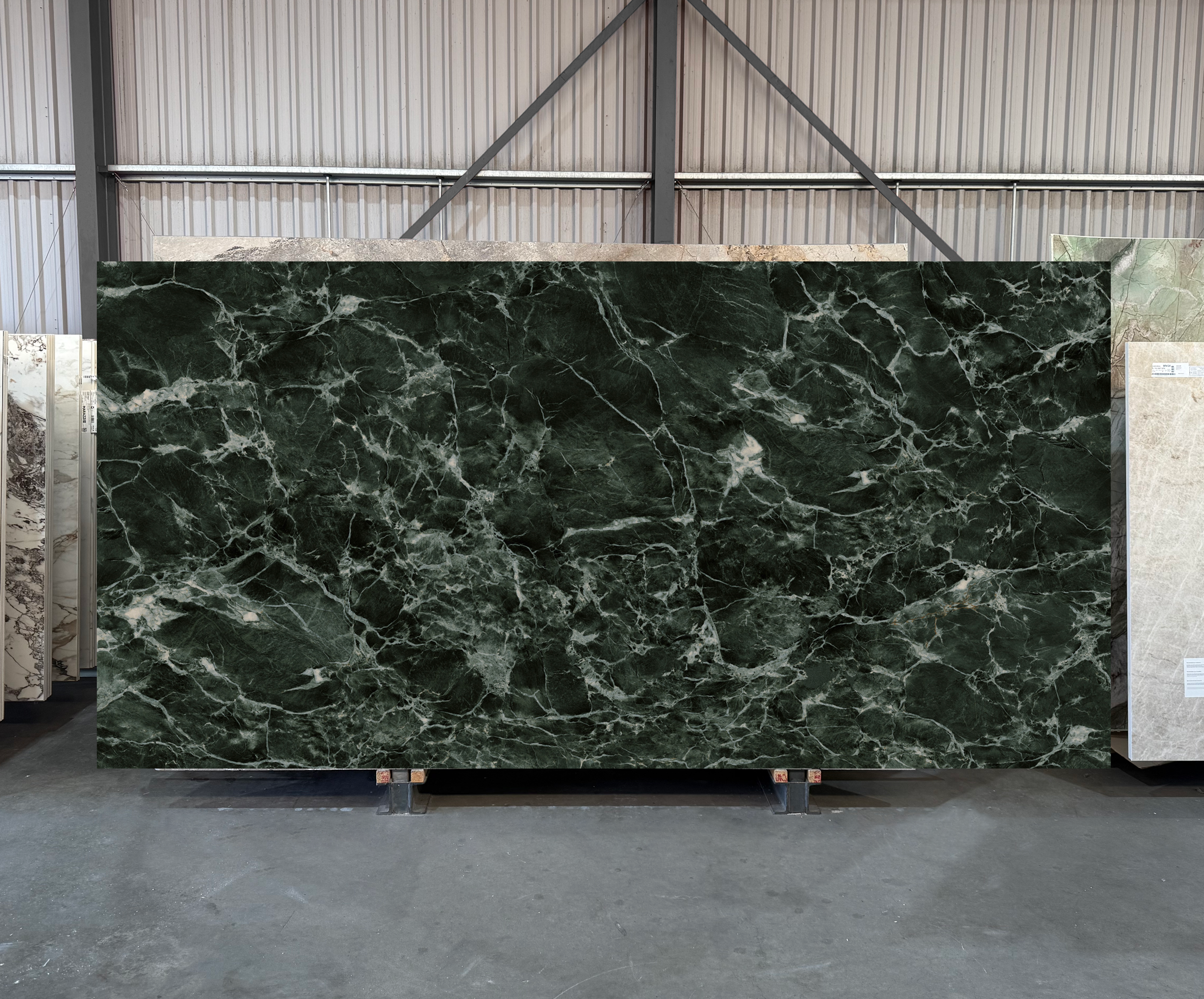 Marble Look Verde Aver - Sample