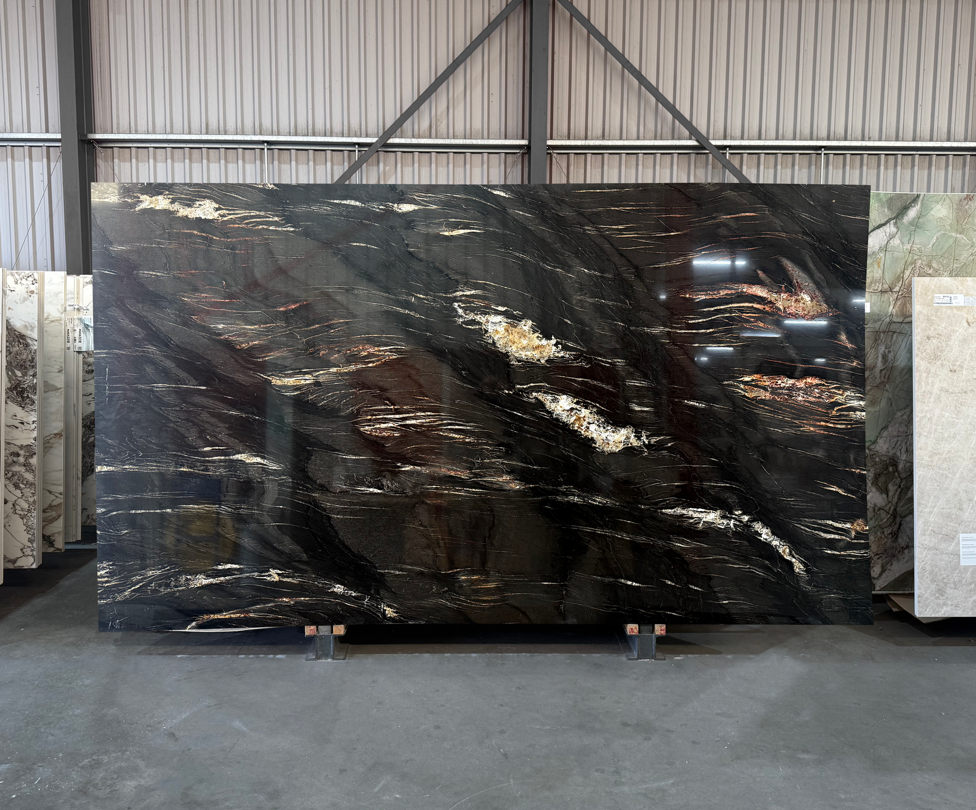 Belvedere Rust Vein ED797 - NCKBLK